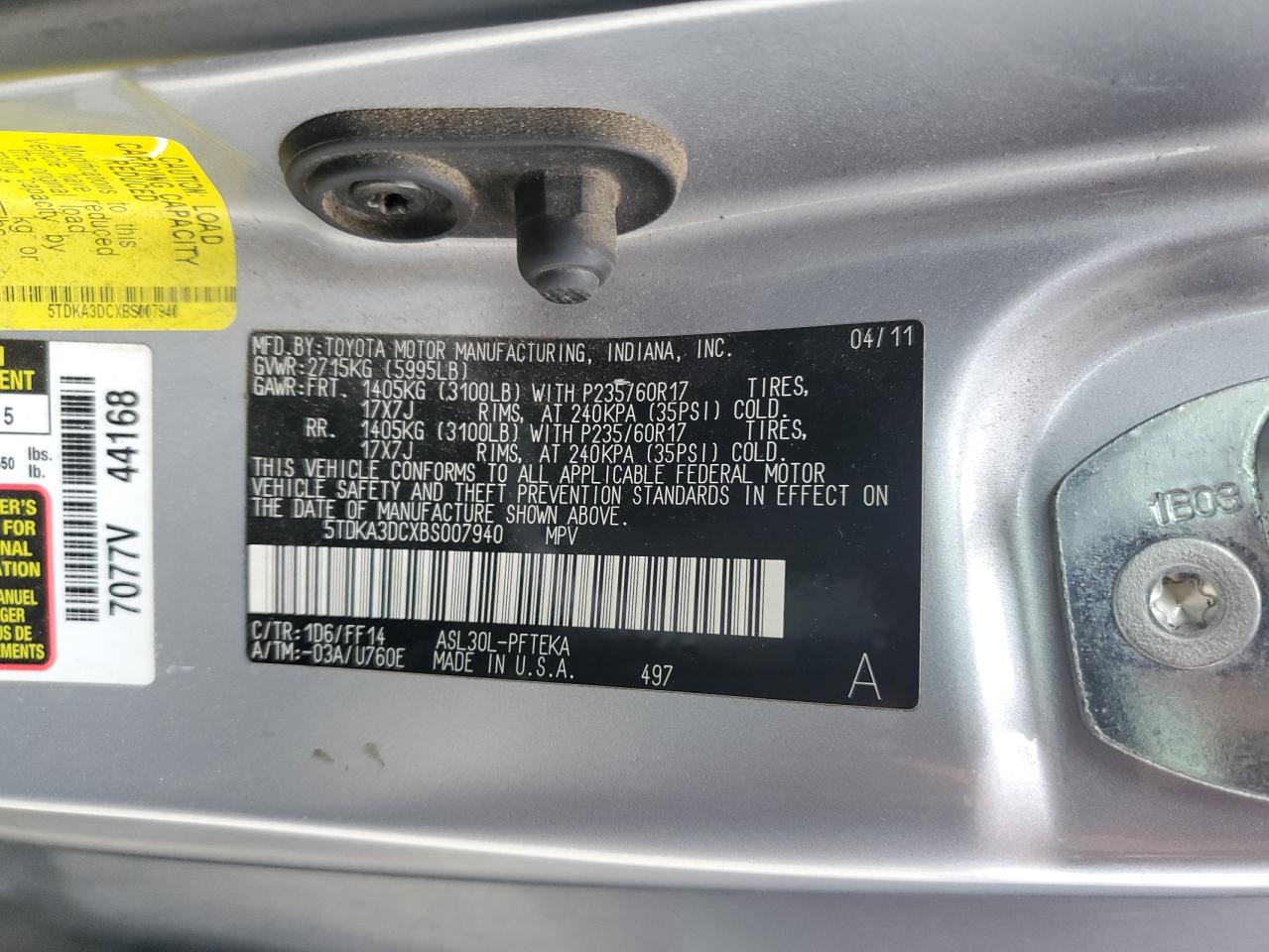 2011 Toyota Sienna - Image 14