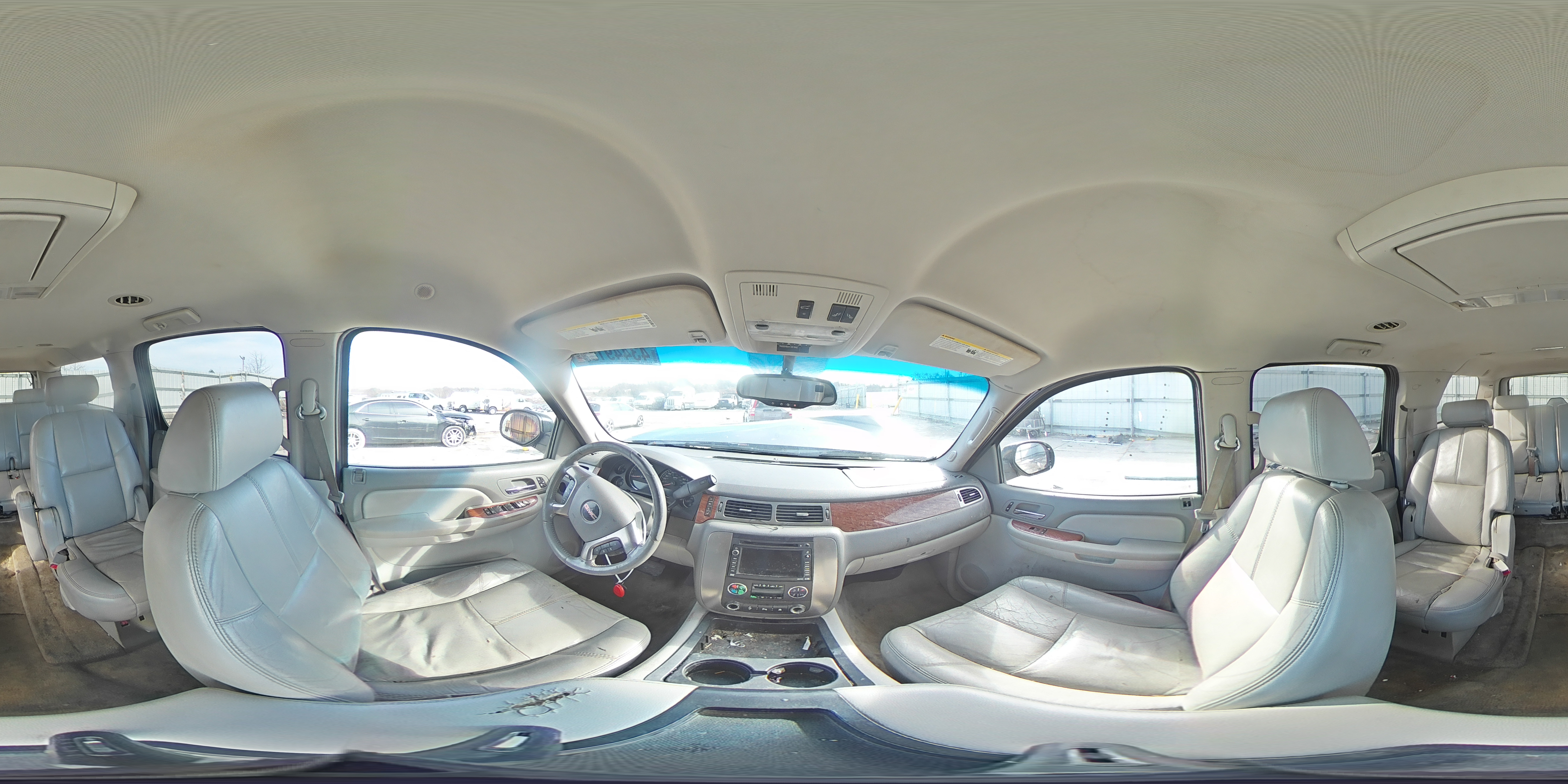 2007 GMC Yukon - Image 14