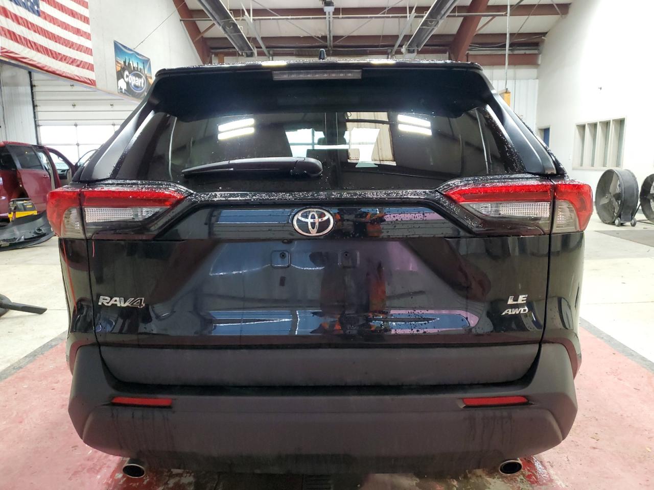2022 Toyota RAV 4 - Image 6