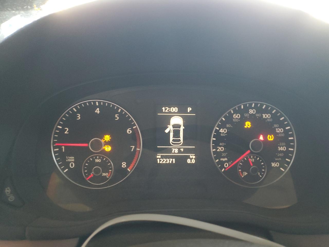 2015 Volkswagen Passat - Image 9