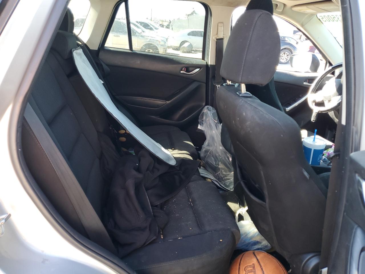 2016 Mazda CX-5 - Image 12