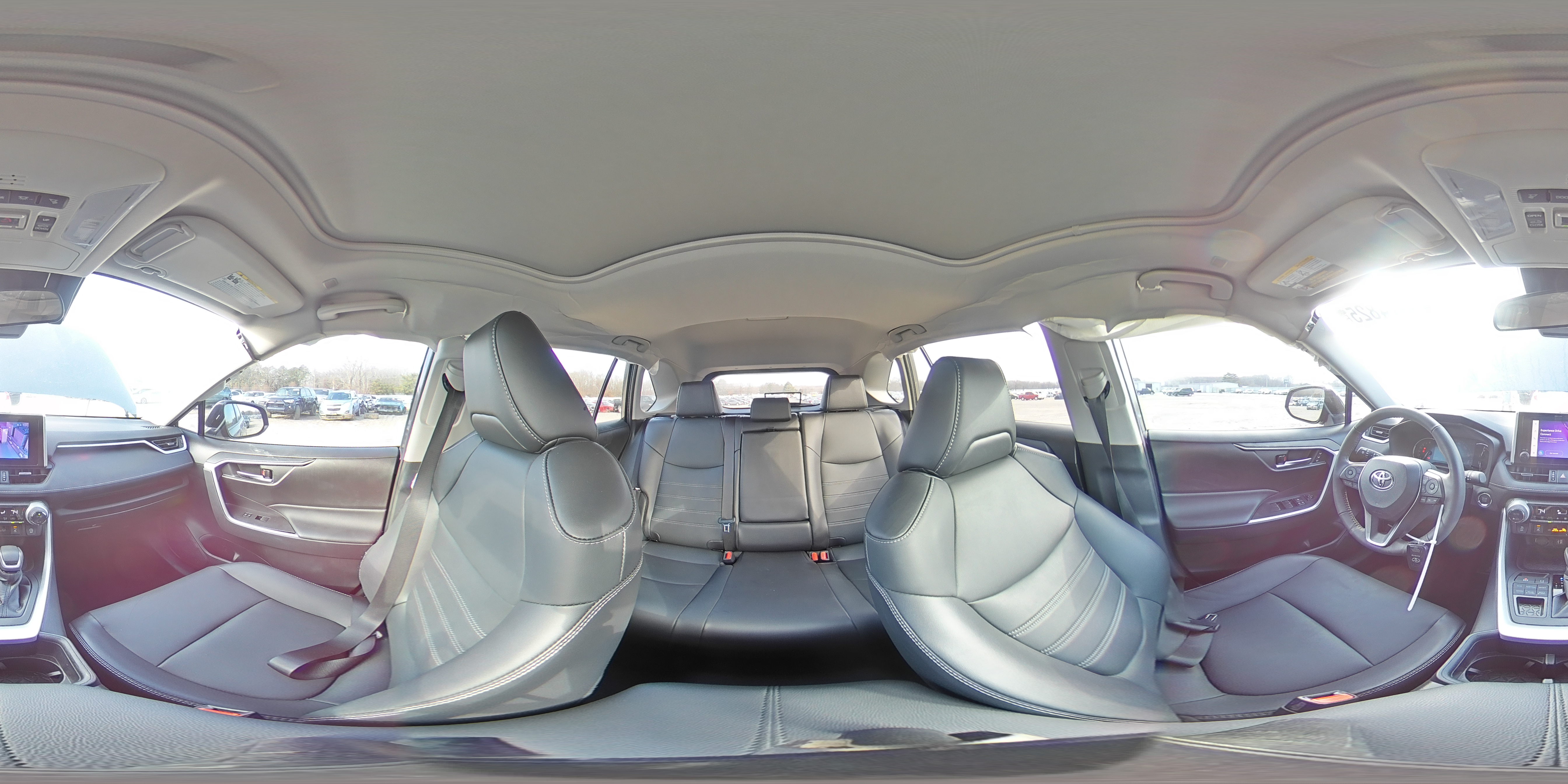 2024 Toyota RAV 4 - Image 14