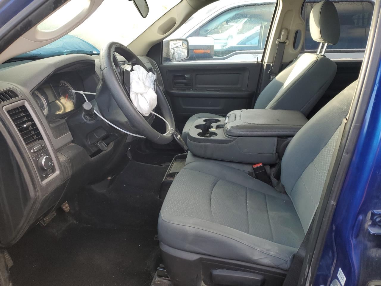 2019 RAM 1500 - Image 7