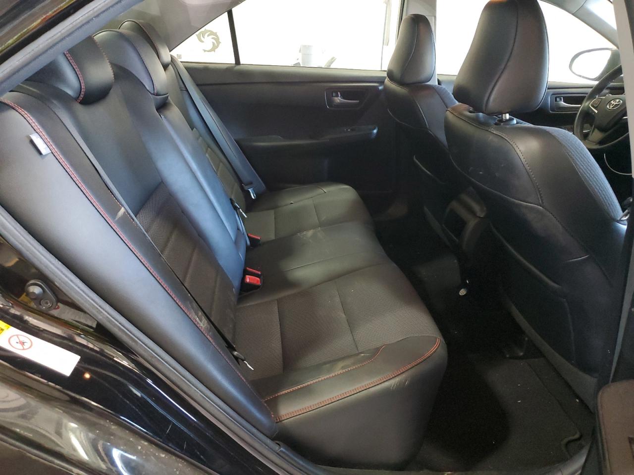 2016 Toyota Camry - Image 10