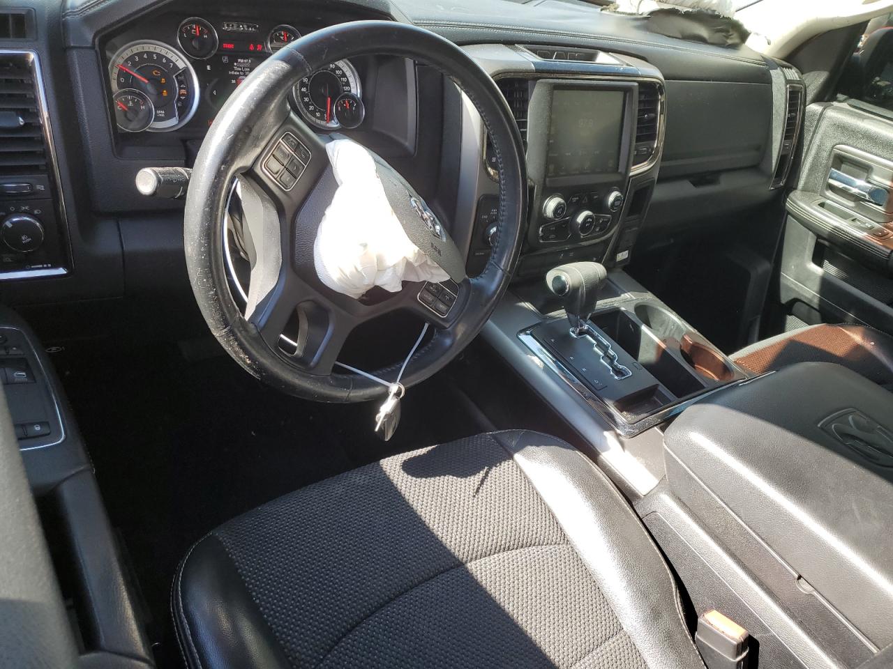 2013 RAM 1500 - Image 8
