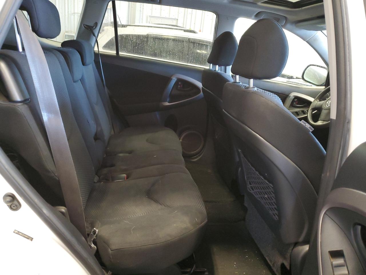 2008 Toyota RAV 4 - Image 11