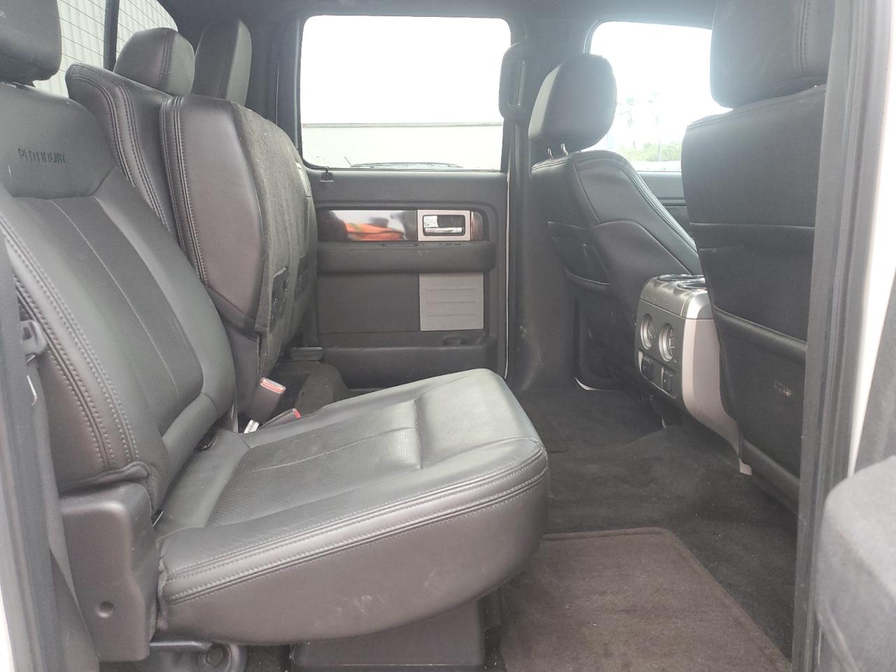 2014 Ford F-150 - Image 10