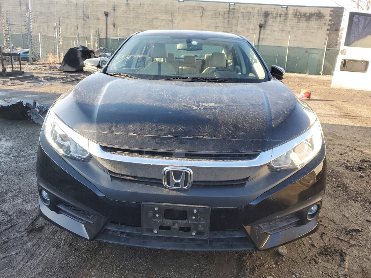 2018 Honda Civic - Image 5