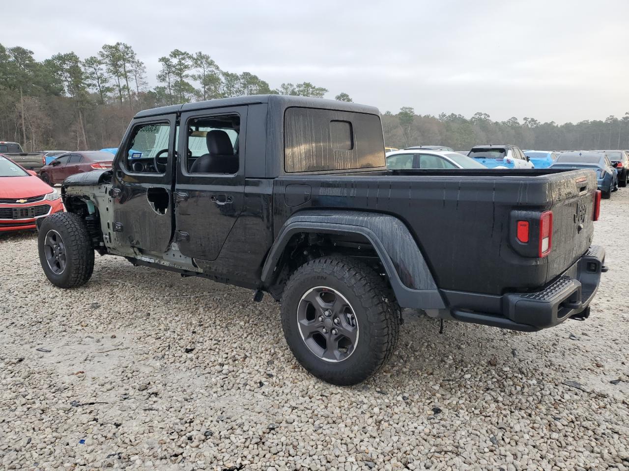 2021 Jeep Gladiator - Image 2