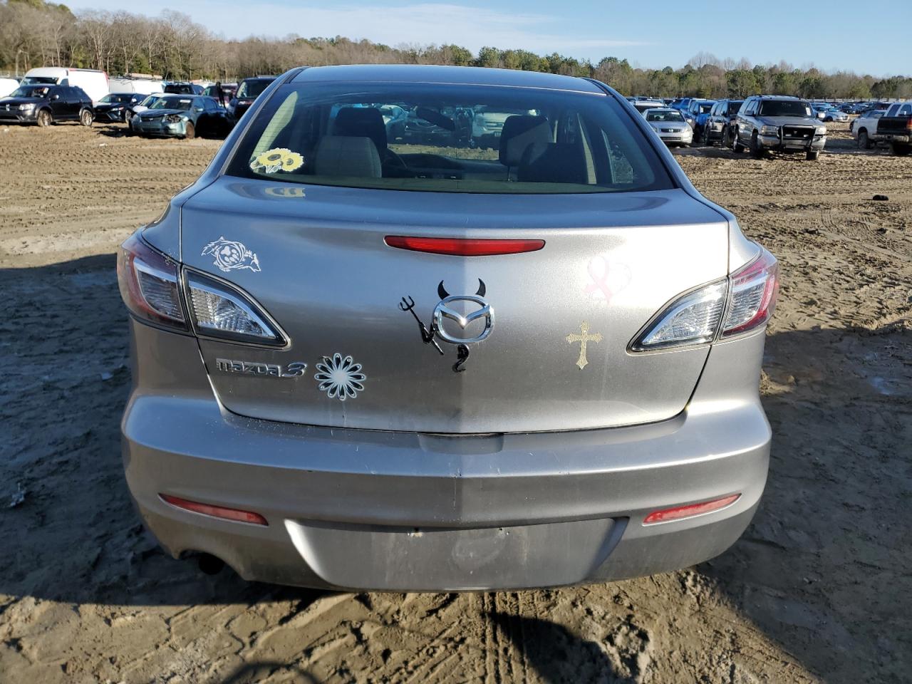 2012 Mazda 3 - Image 6
