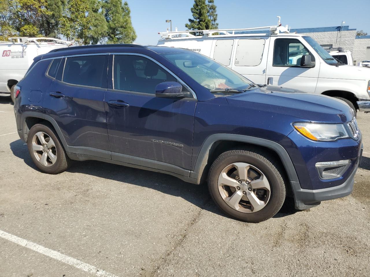 2020 Jeep Compass - Image 4