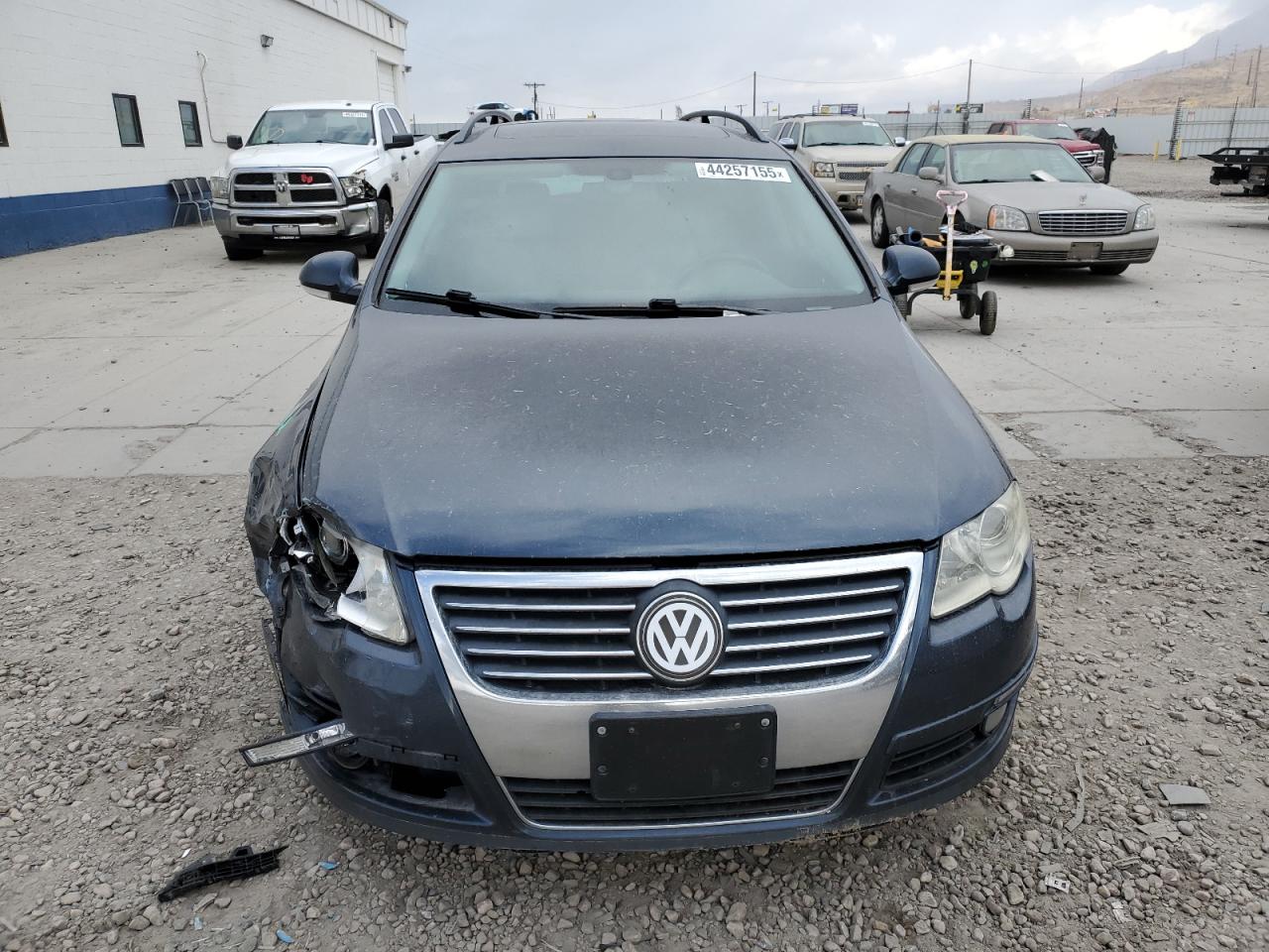 2007 Volkswagen Passat - Image 5
