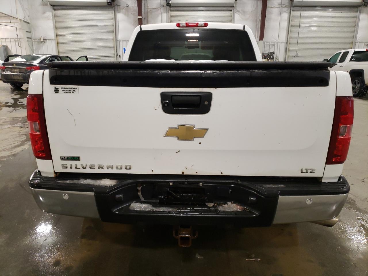 2011 Chevrolet Silverado - Image 6