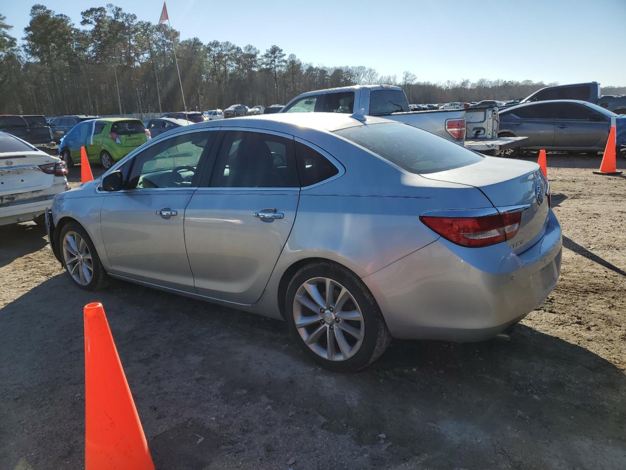 2014 Buick Verano - Image 2