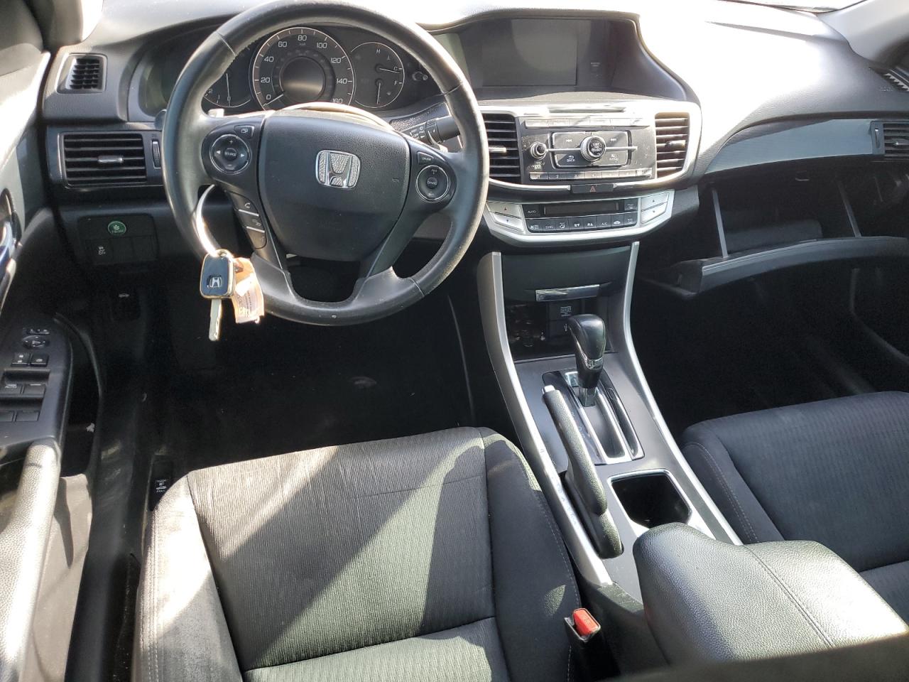 2015 Honda Accord - Image 8