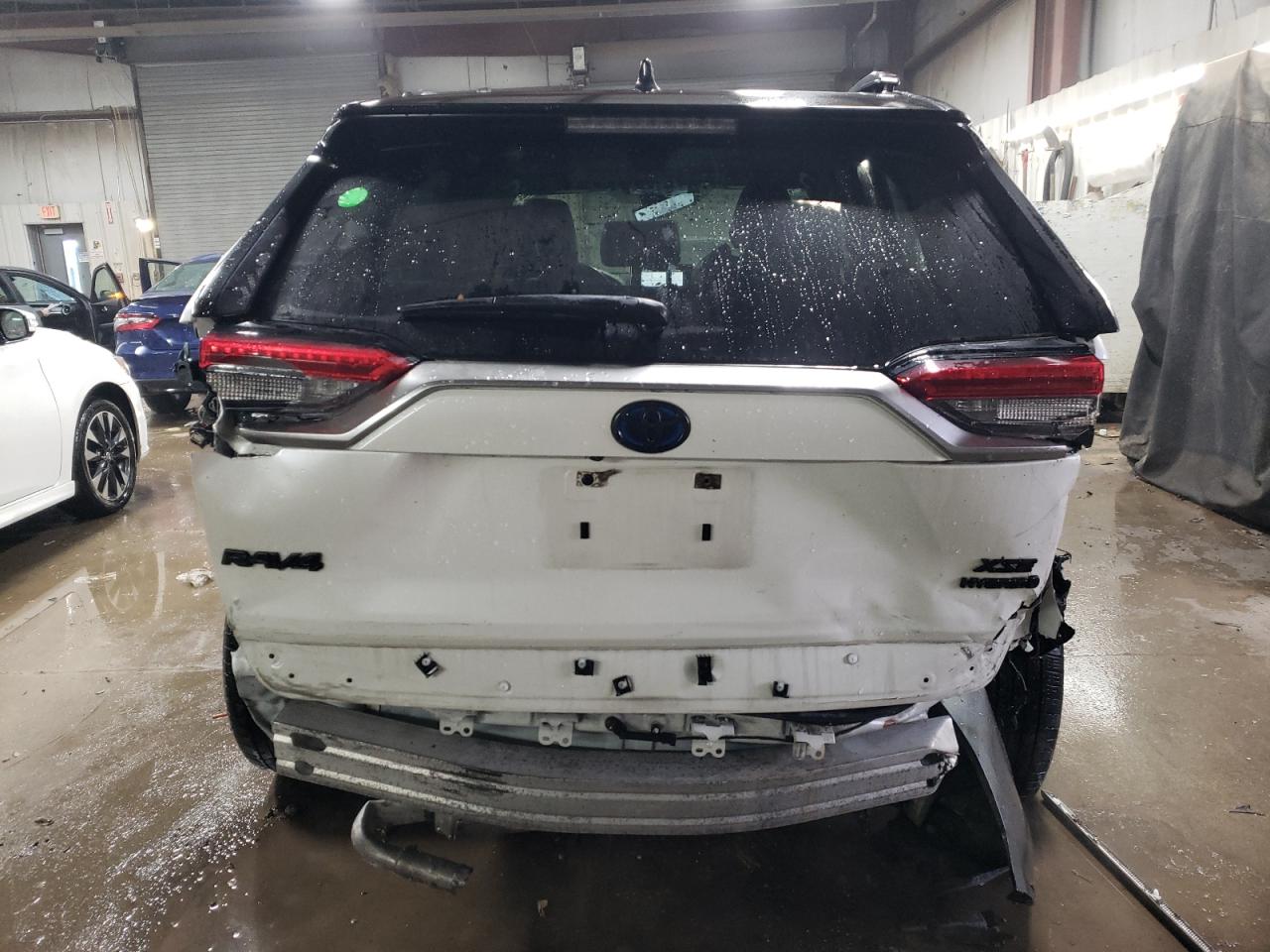 2021 Toyota RAV 4 - Image 6