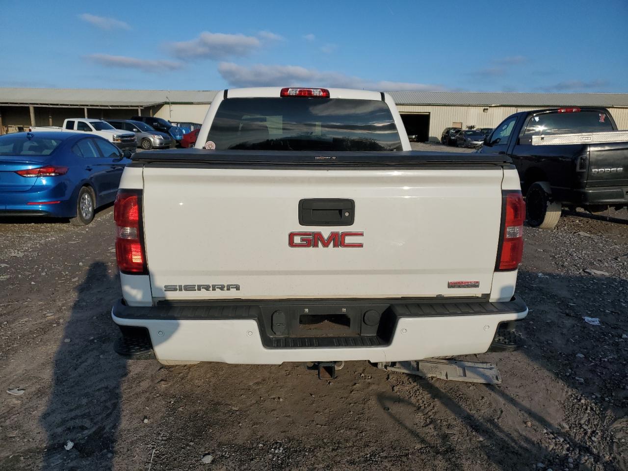 2014 GMC Sierra - Image 6