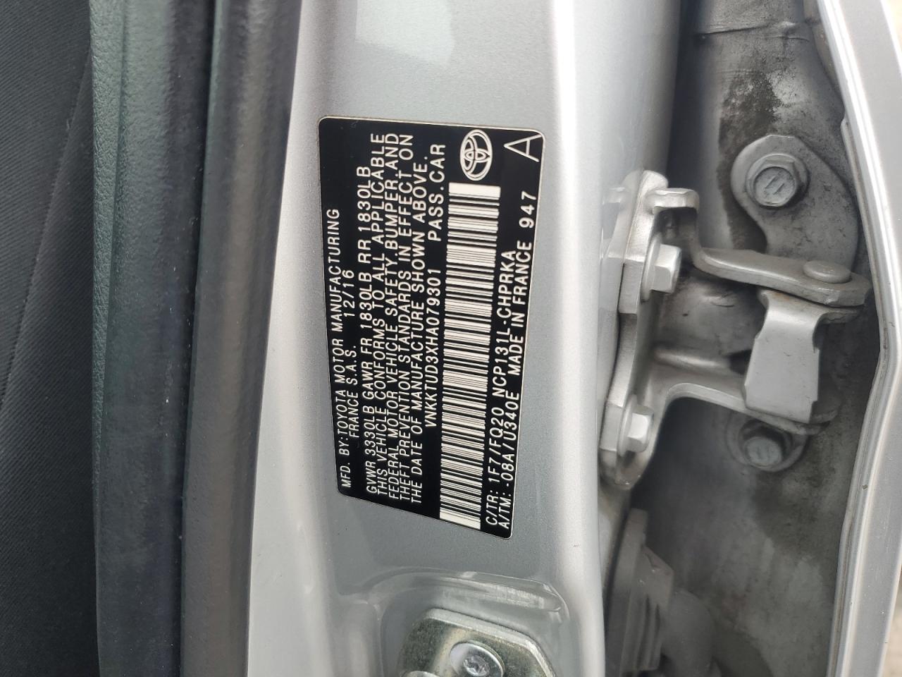 2017 Toyota Yaris - Image 12