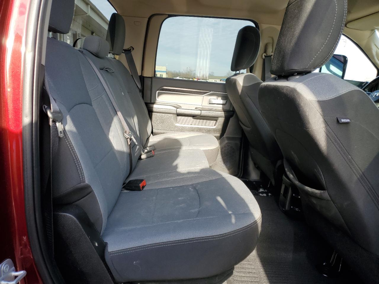 2019 RAM 2500 - Image 10