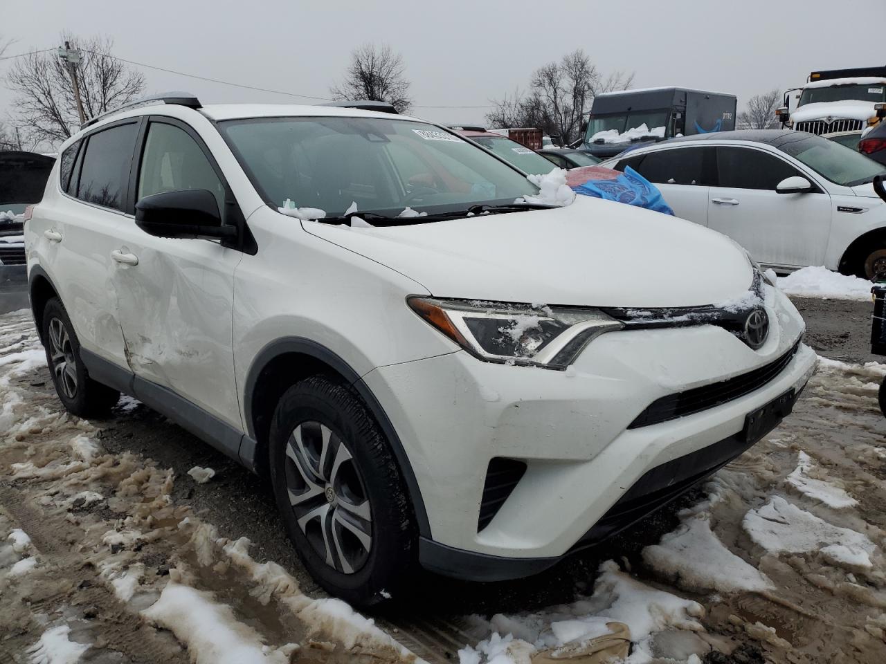 2017 Toyota RAV 4 - Image 4