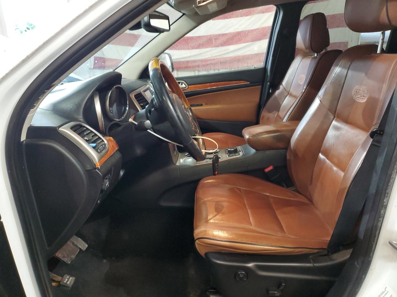 2013 Jeep Grand Cherokee - Image 7