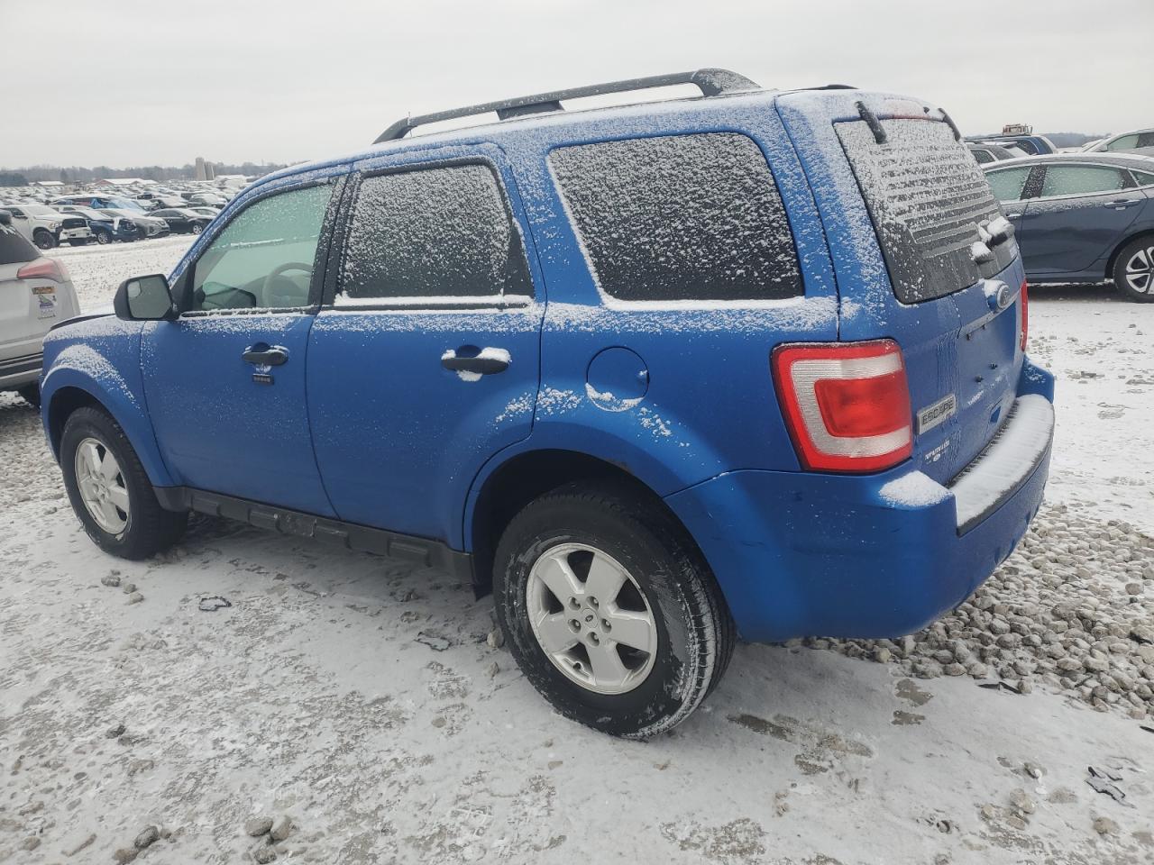 2011 Ford Escape - Image 2