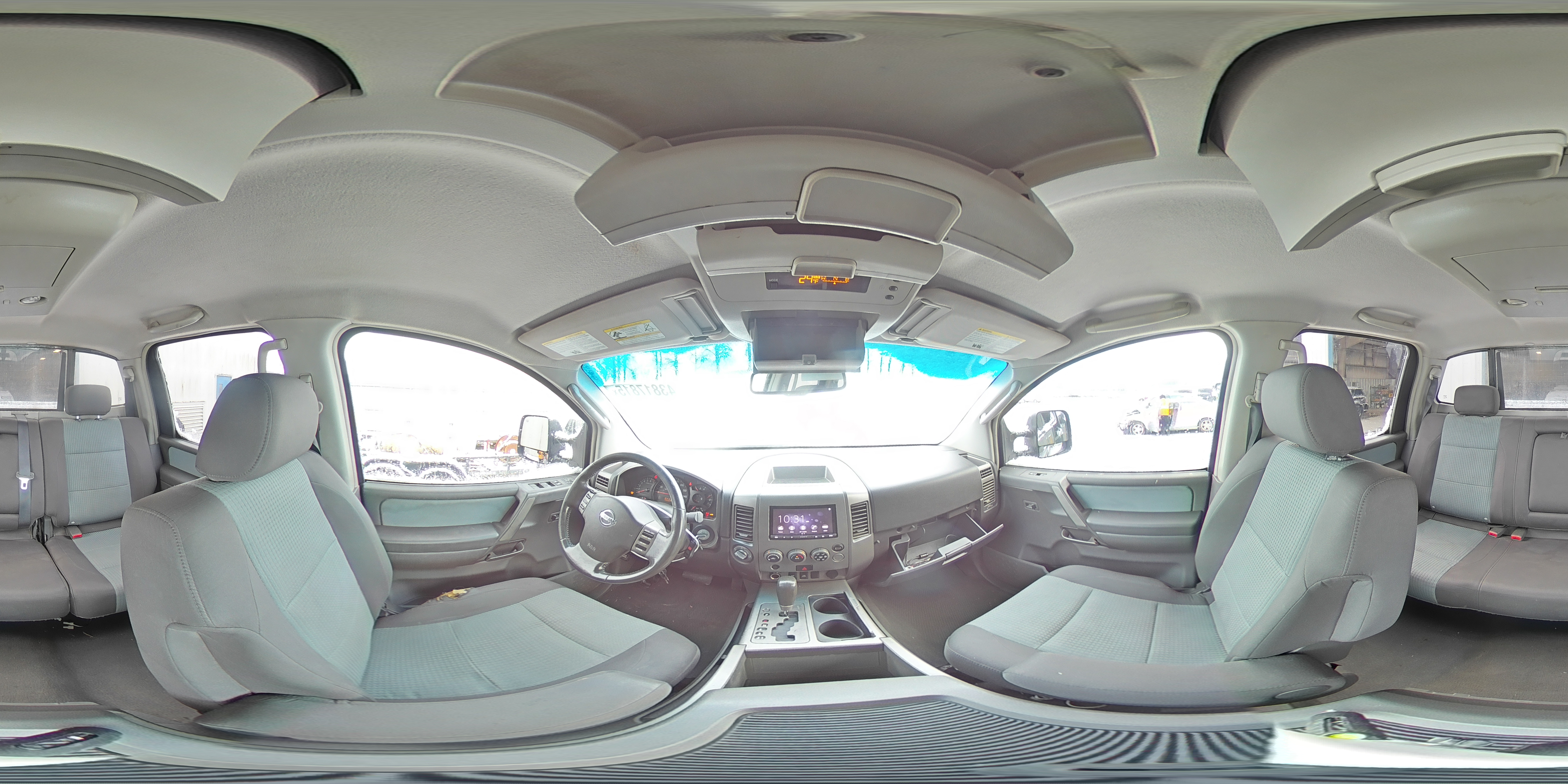 2006 Nissan Titan - Image 13