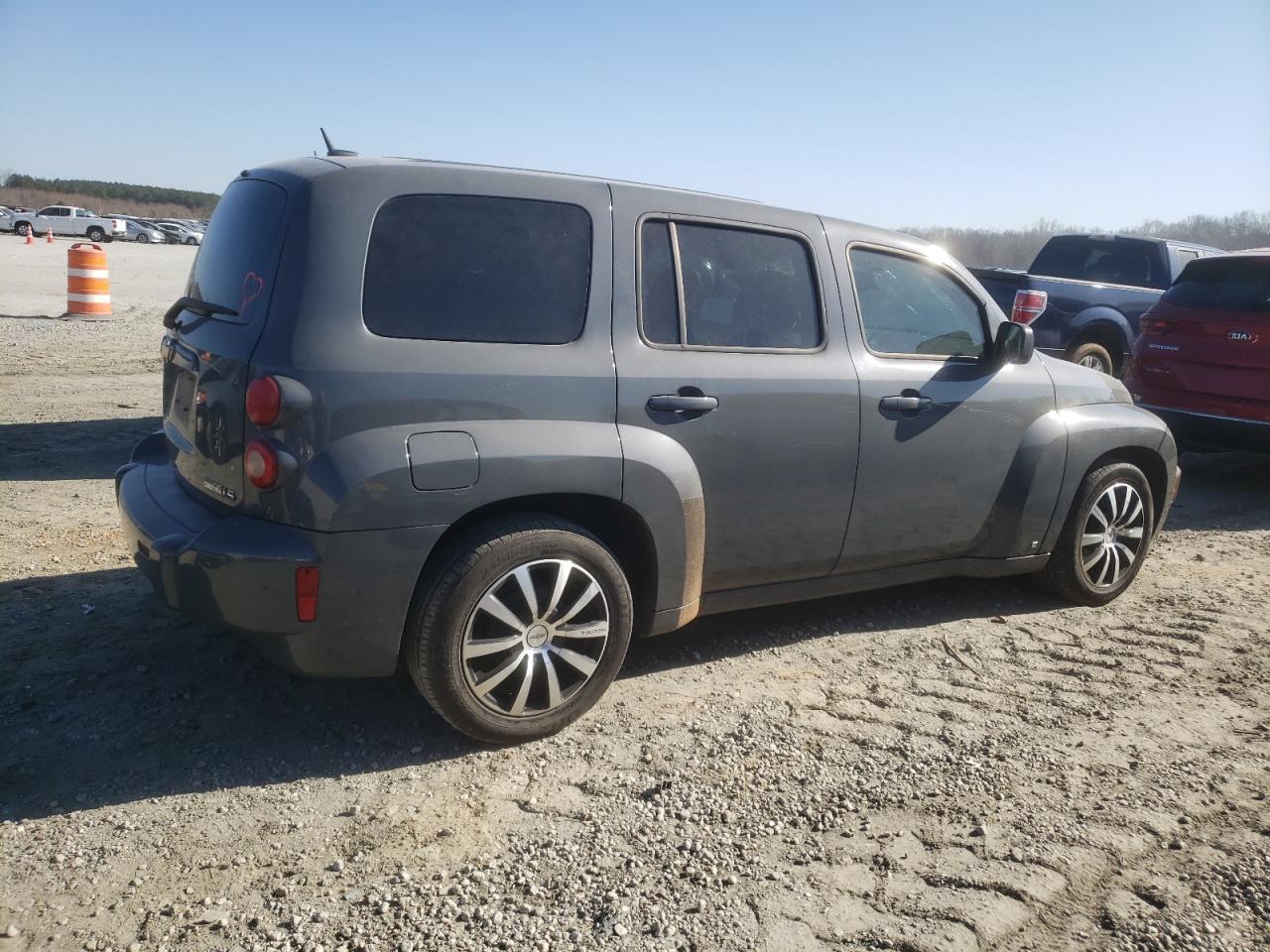 2009 Chevrolet HHR - Image 3