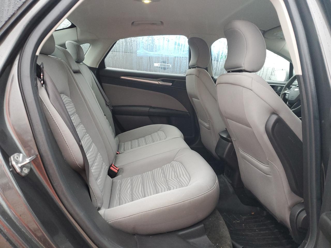 2016 Ford Fusion - Image 10