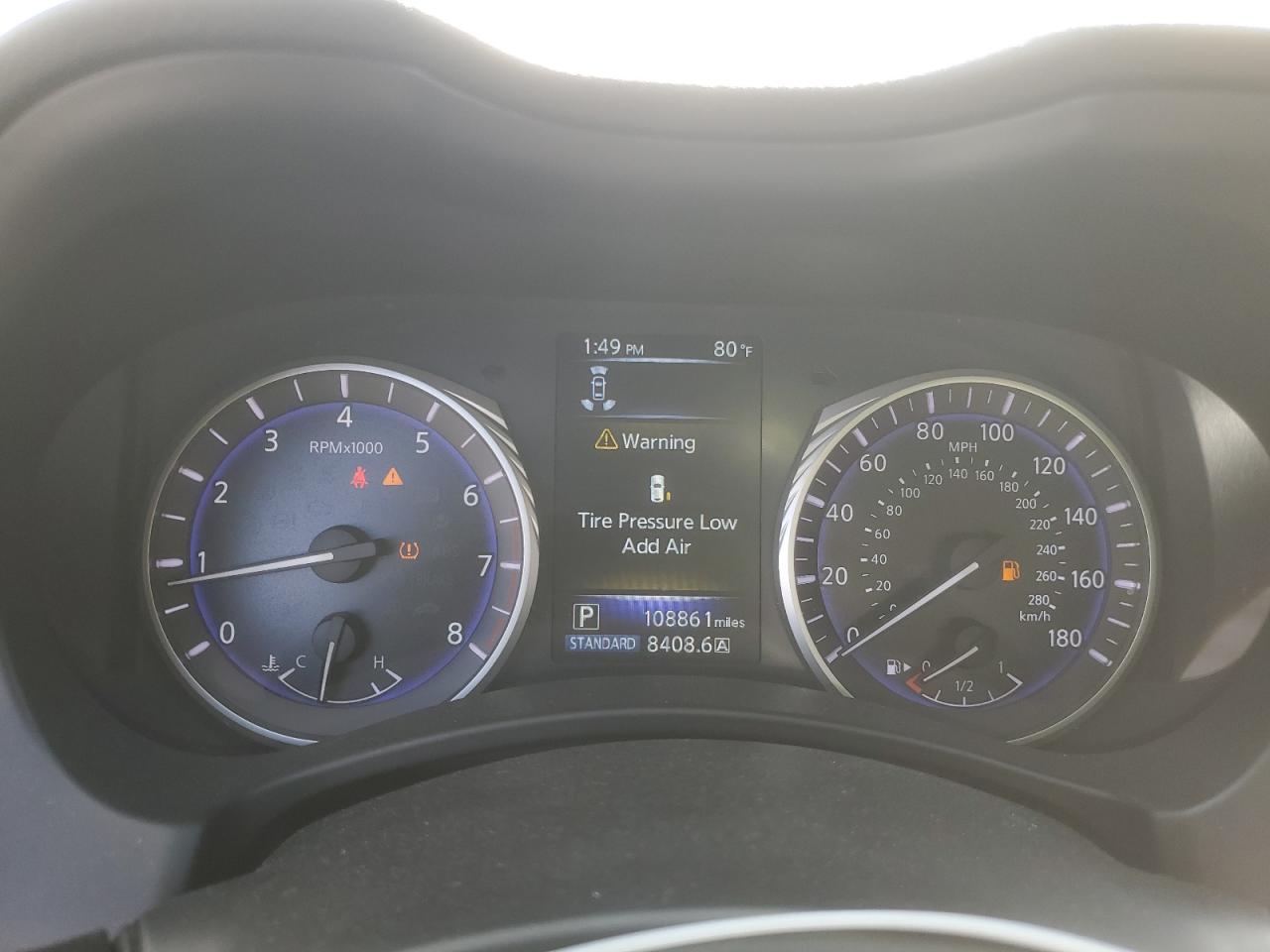 2016 Infiniti Q50 - Image 9