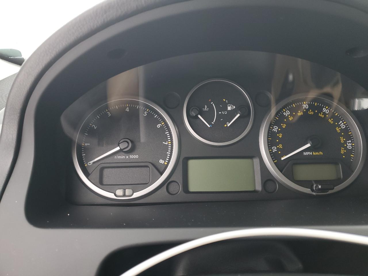 2008 Land Rover LR2 - Image 9