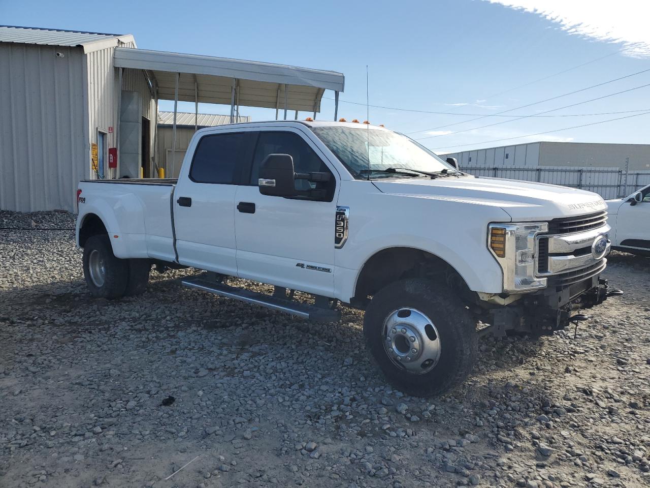 2018 Ford F350 - Image 4