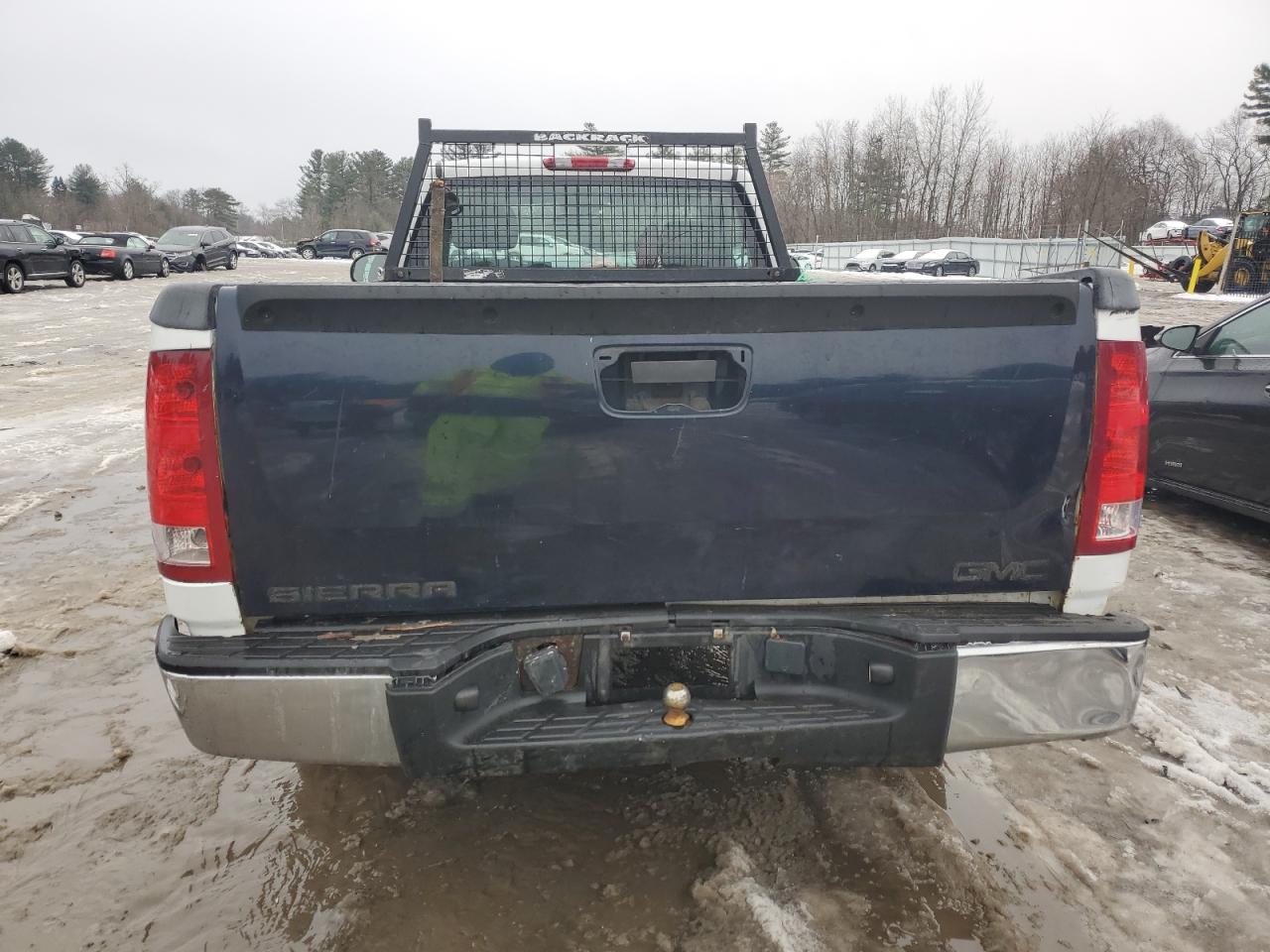 2010 GMC Sierra - Image 6