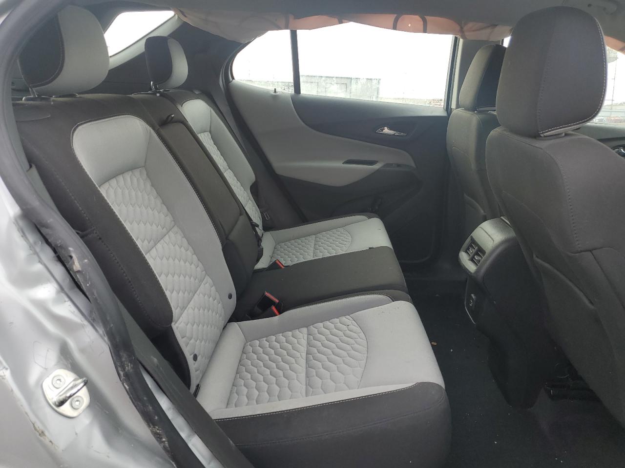 2019 Chevrolet Equinox - Image 11
