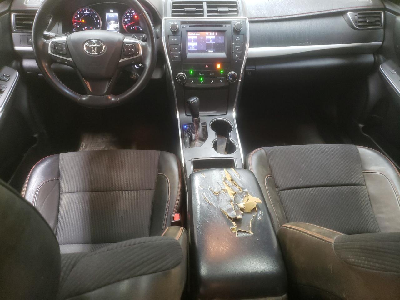 2016 Toyota Camry - Image 8