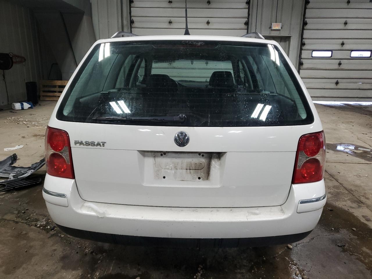 2002 Volkswagen Passat - Image 6