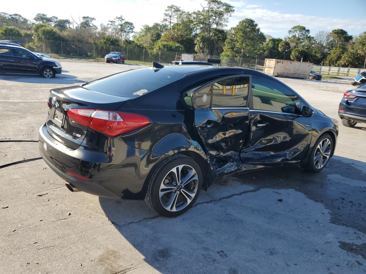 2016 Kia Forte - Image 3