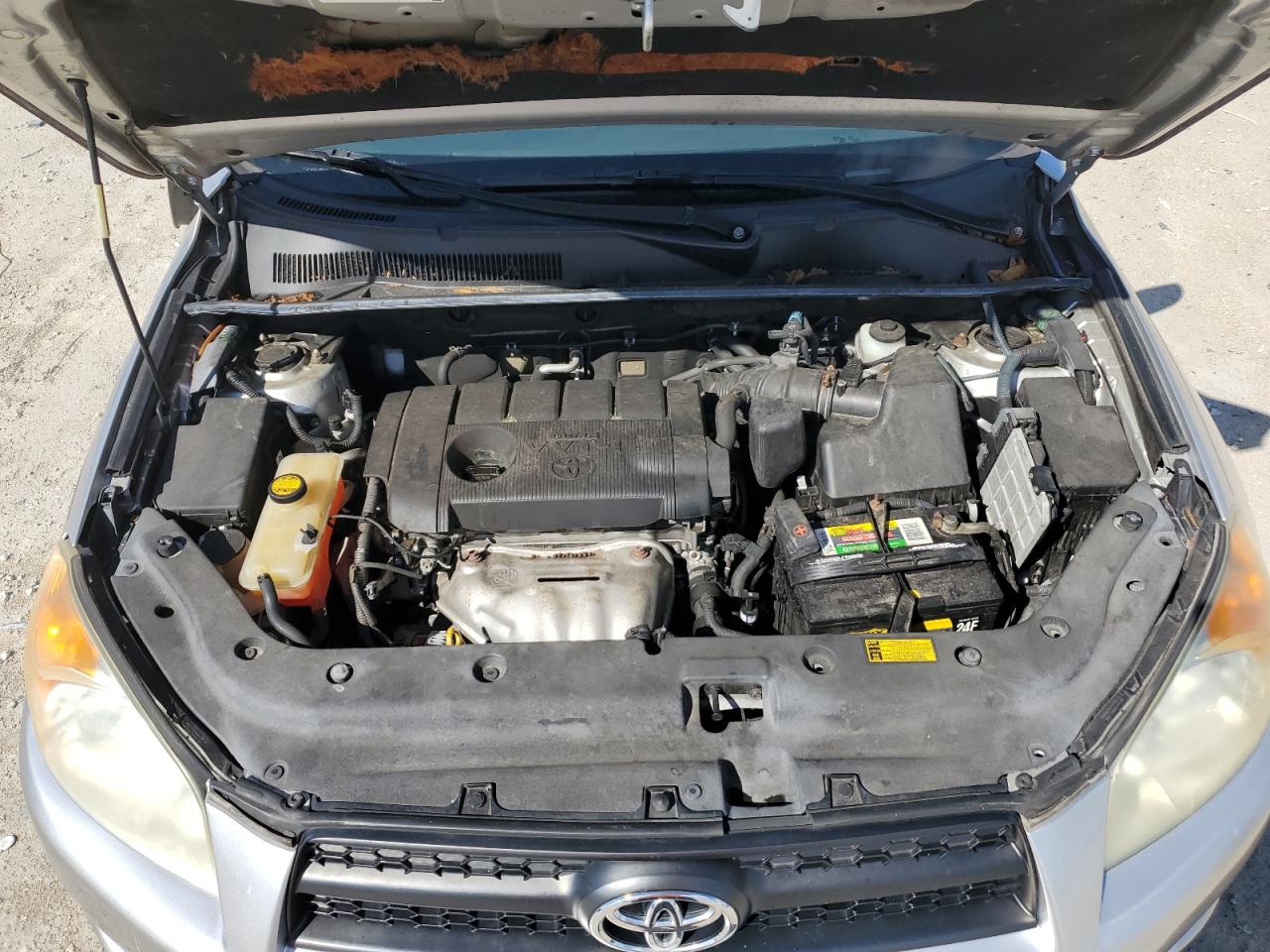 2011 Toyota RAV 4 - Image 11