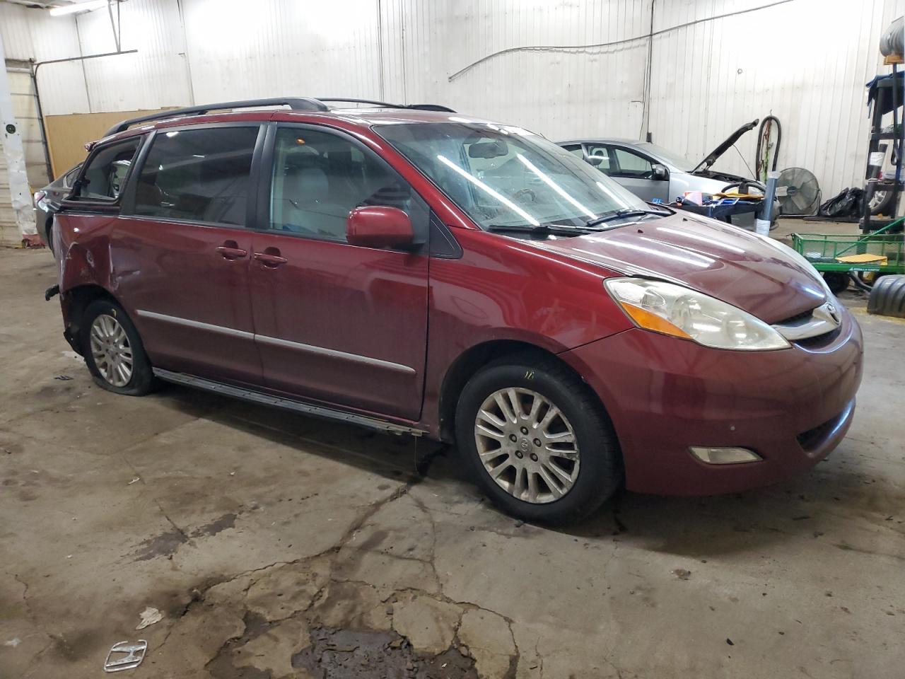2008 Toyota Sienna - Image 4