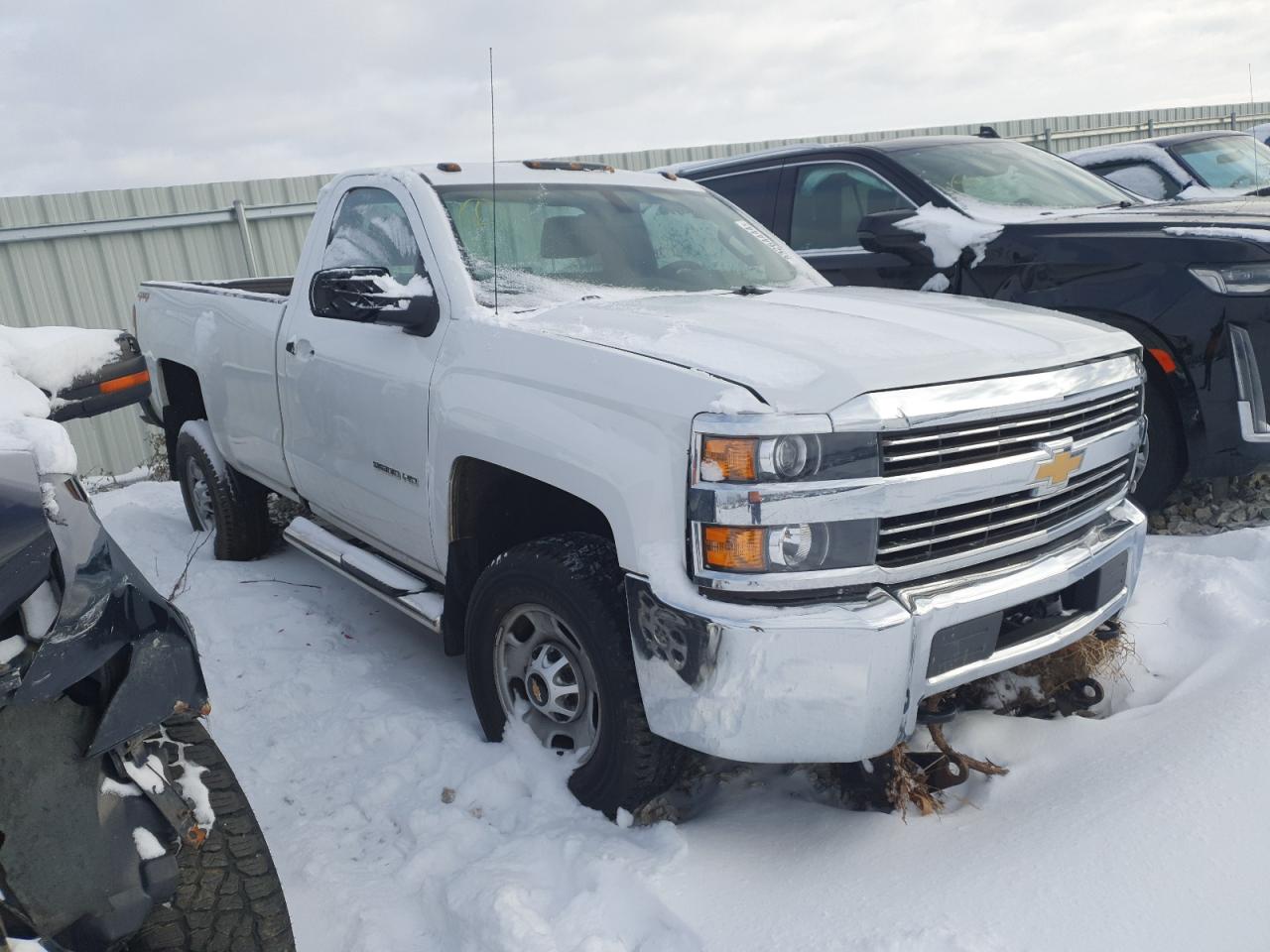 2016 Chevrolet Silverado - Image 4