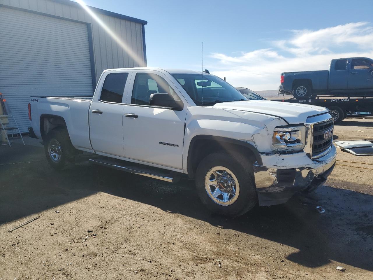 2014 GMC Sierra - Image 4