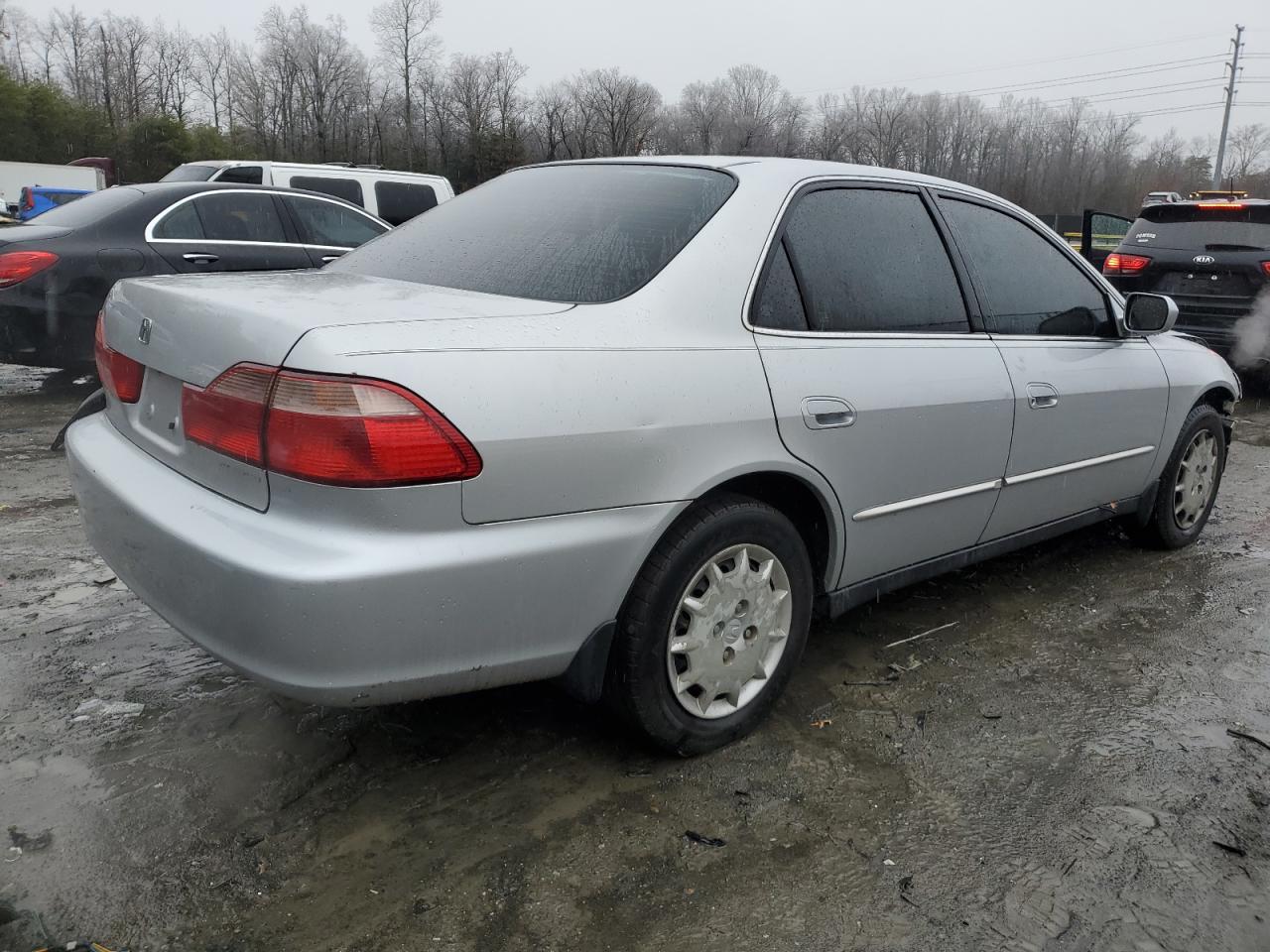 1999 Honda Accord - Image 3