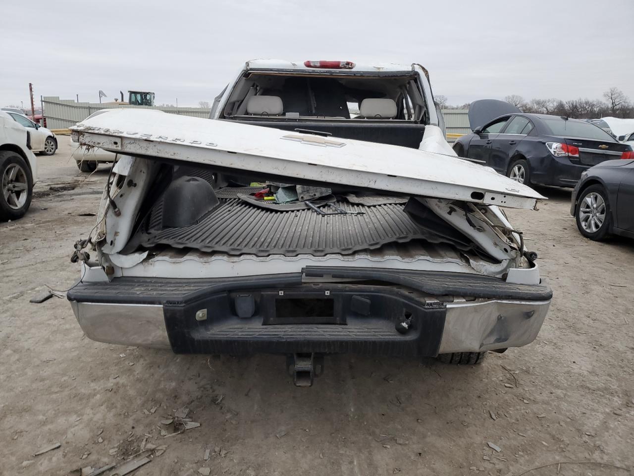 2008 Chevrolet Silverado - Image 6