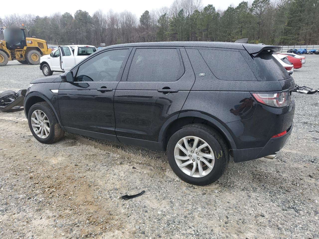 2018 Land Rover Discovery - Image 2