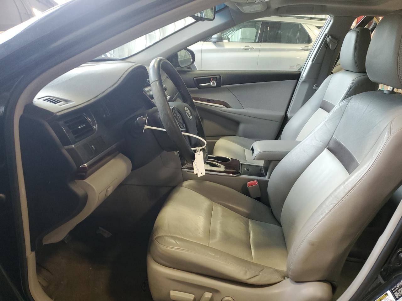 2012 Toyota Camry - Image 7