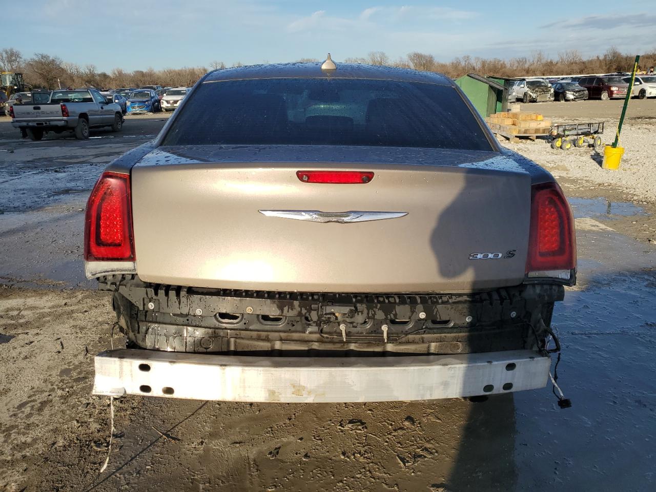2018 Chrysler 300 - Image 6