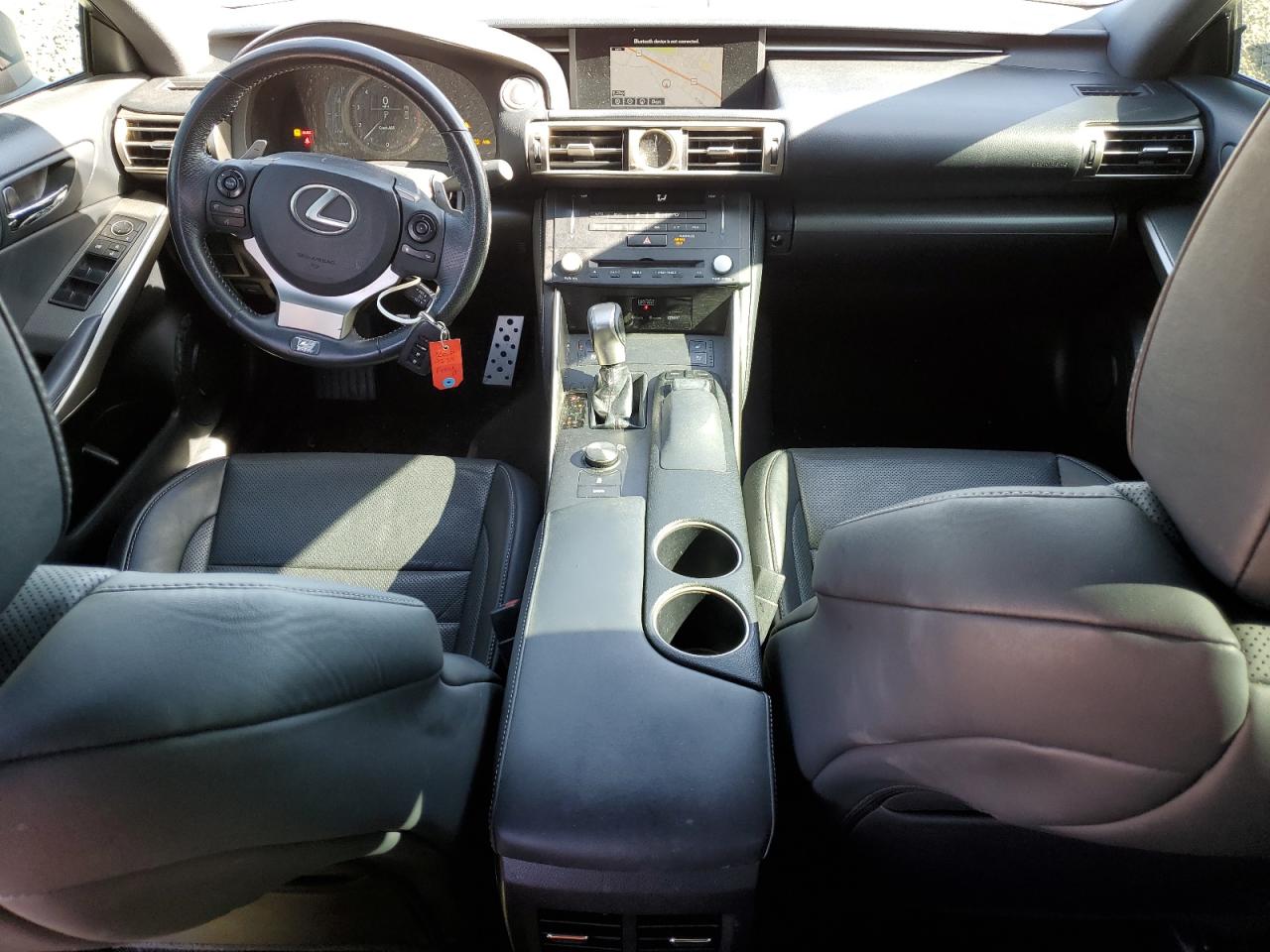 2015 Lexus IS - Image 8
