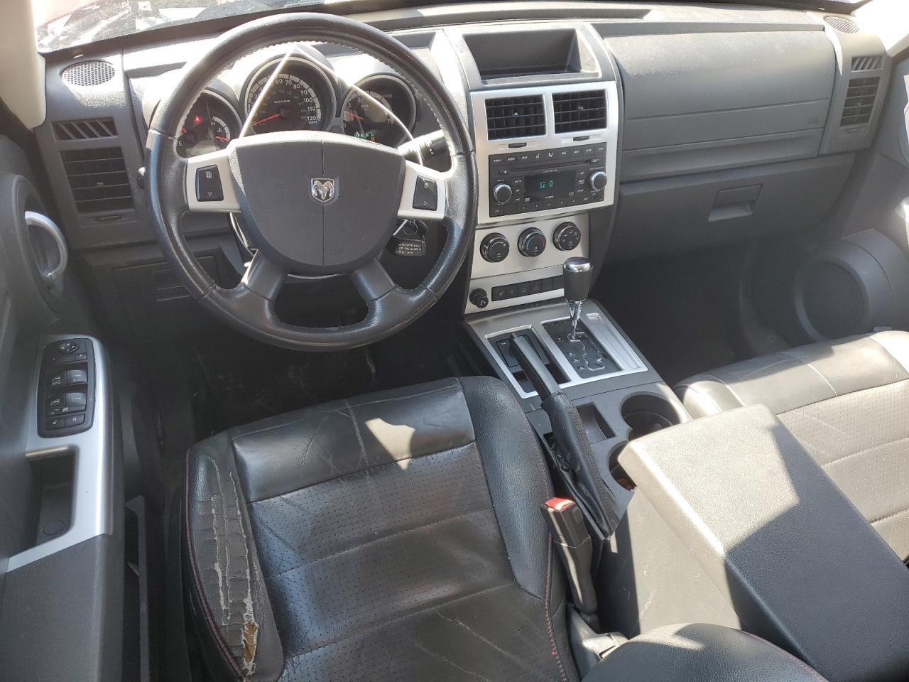 2008 Dodge Nitro - Image 8