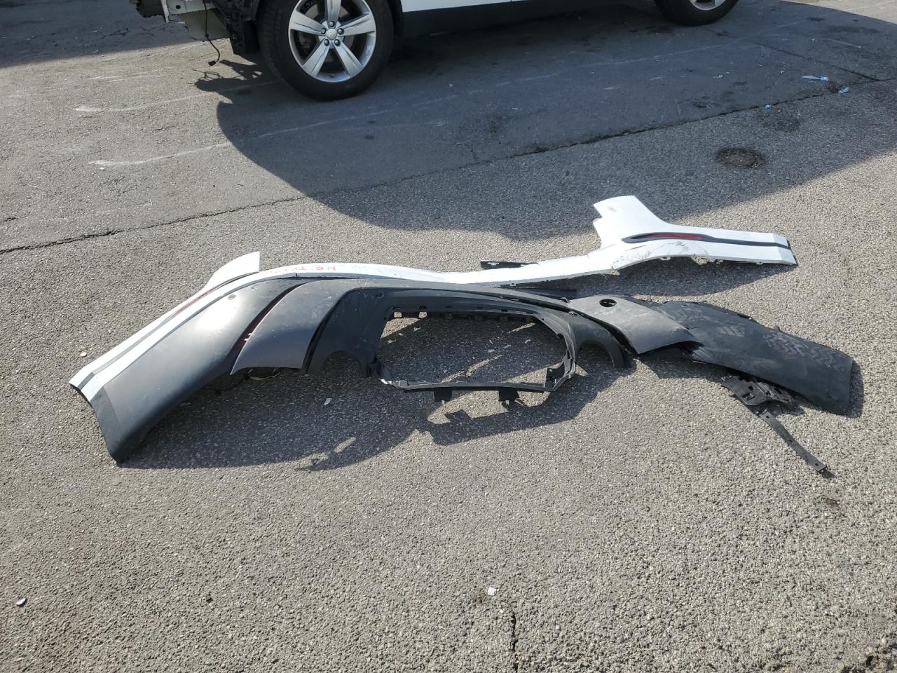 2018 Land Rover Range Rover - Image 13