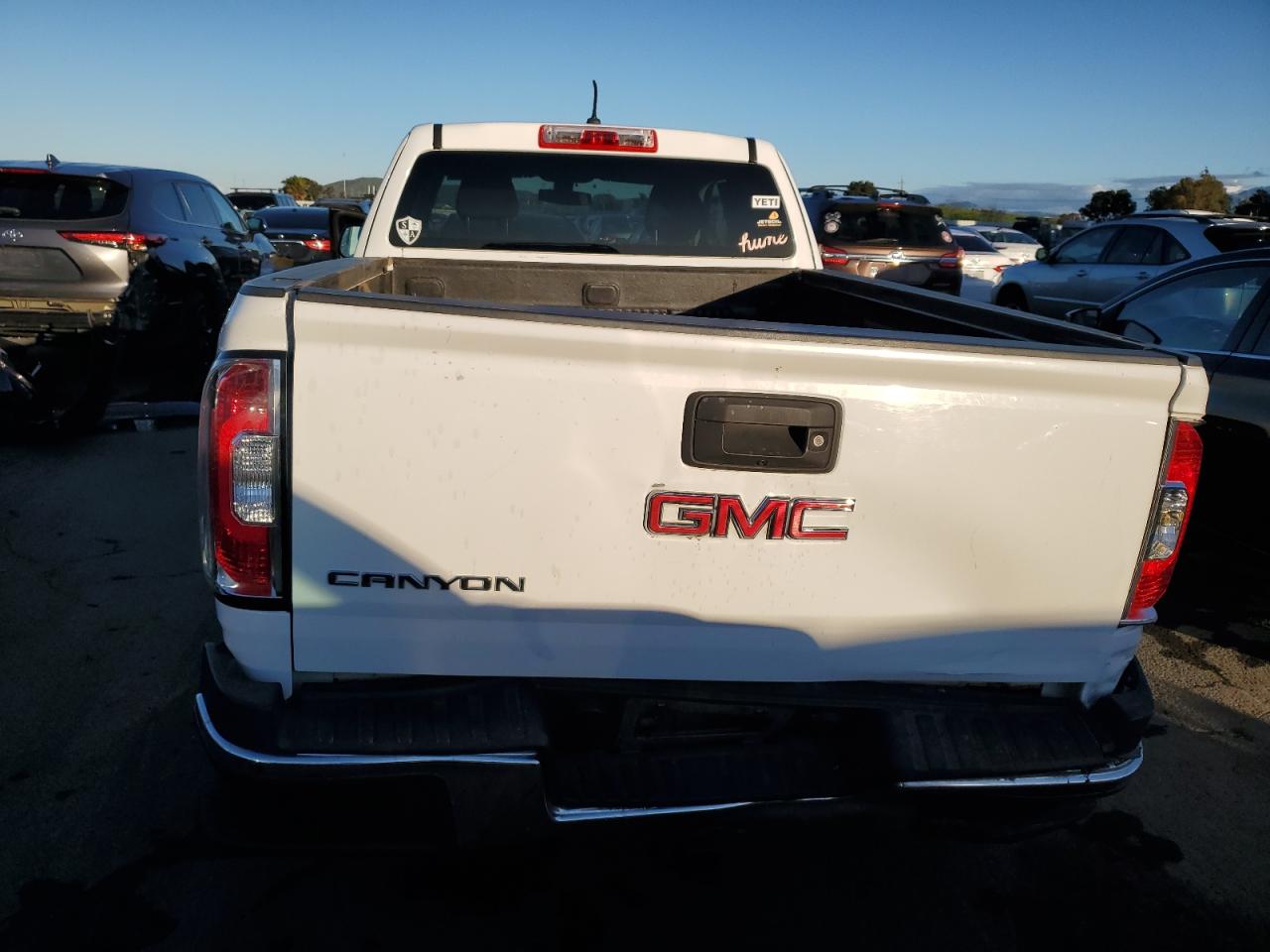 2016 GMC Canyon - Image 6